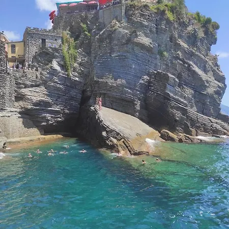 Casa * La Spezia